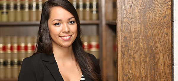 An immigration lawyer can help ensure the success of your Canadian immigration or citizenship case.